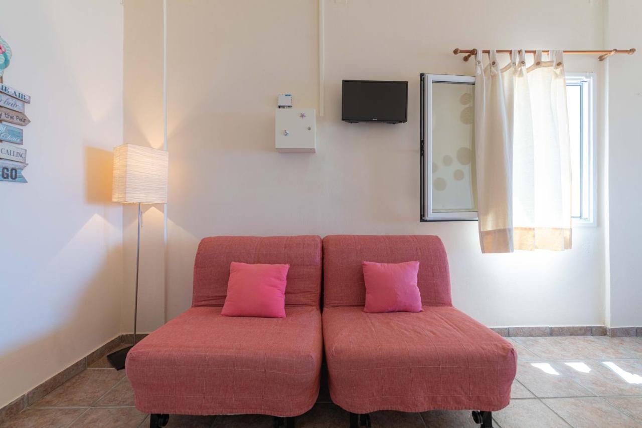 Glorious Sunset & Sea View Mariastella 4 Vakantiehuis *